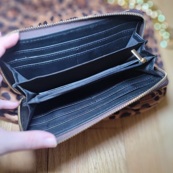 *New* Ah dorned leopard print bag set - Picture 3 of 8